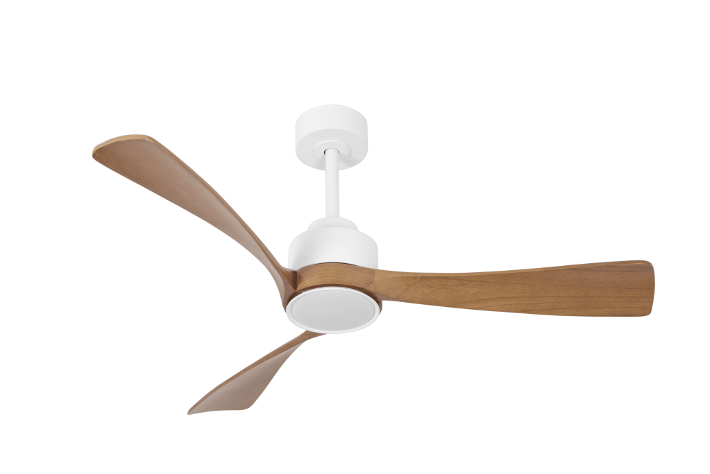 מאוורר LEVANTE תלוי DC 35W - גימור לבן - כנפיים עץ אגוז  קוטר   48 אינץ'